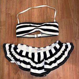 Striped JUICY bikini w/ ruffle bottom